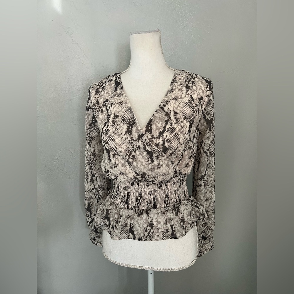 Japna Black and White Snake Print Blouse size XS